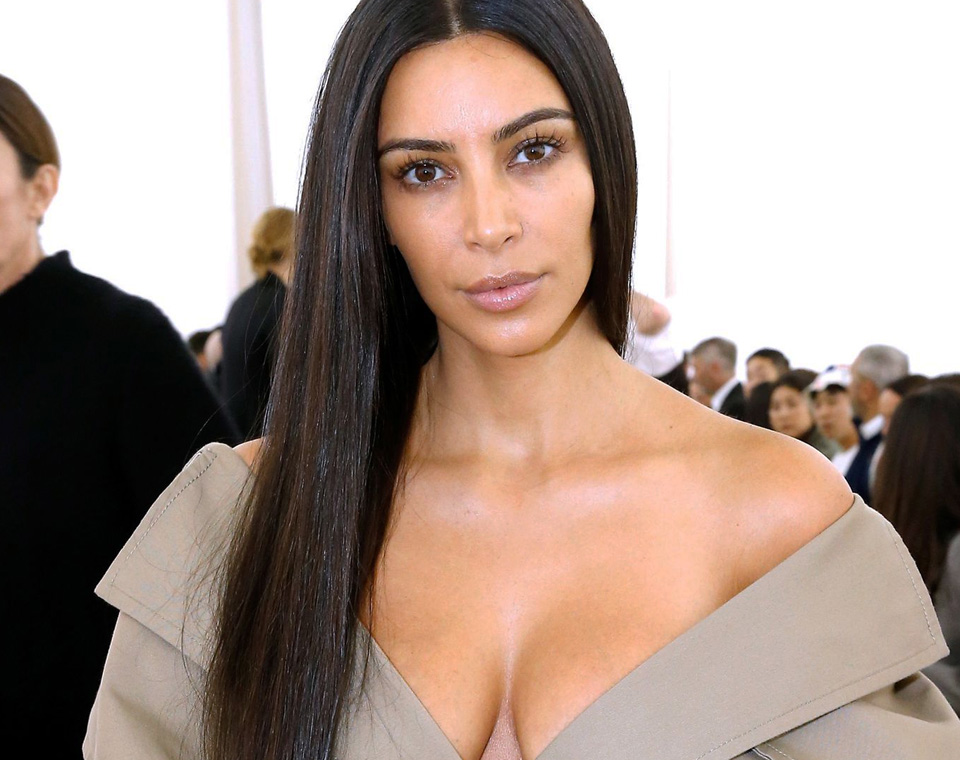 spray tan kim kardashian